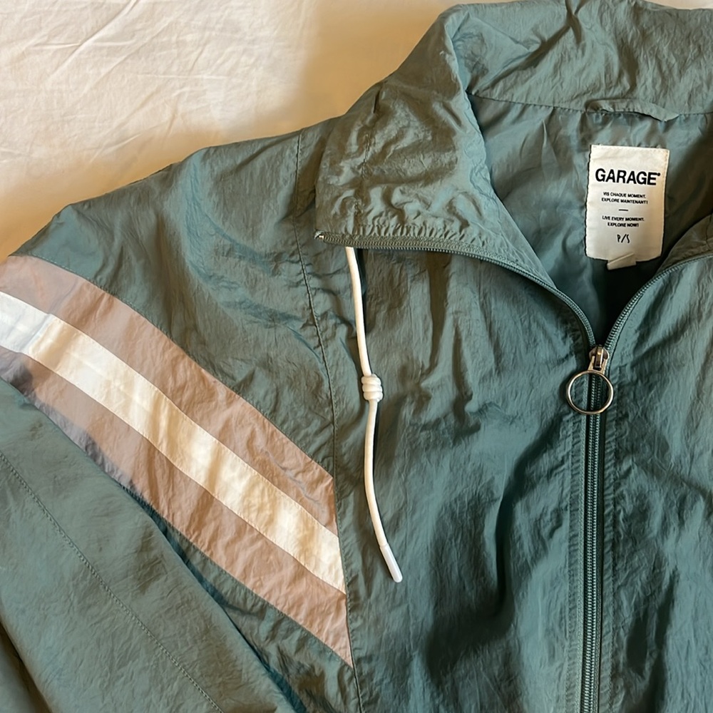 Garage | 90s Green Windbreaker Track Jacket | Retro Zip-Up Bomber | Size S - Picture 4 of 5